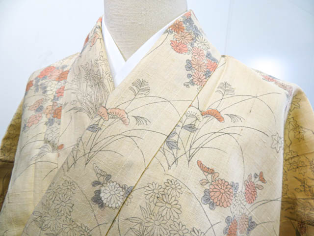 リサイクル　紬　手織り　単衣　花植物文　着物